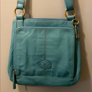 New without tags fossil crossbody.